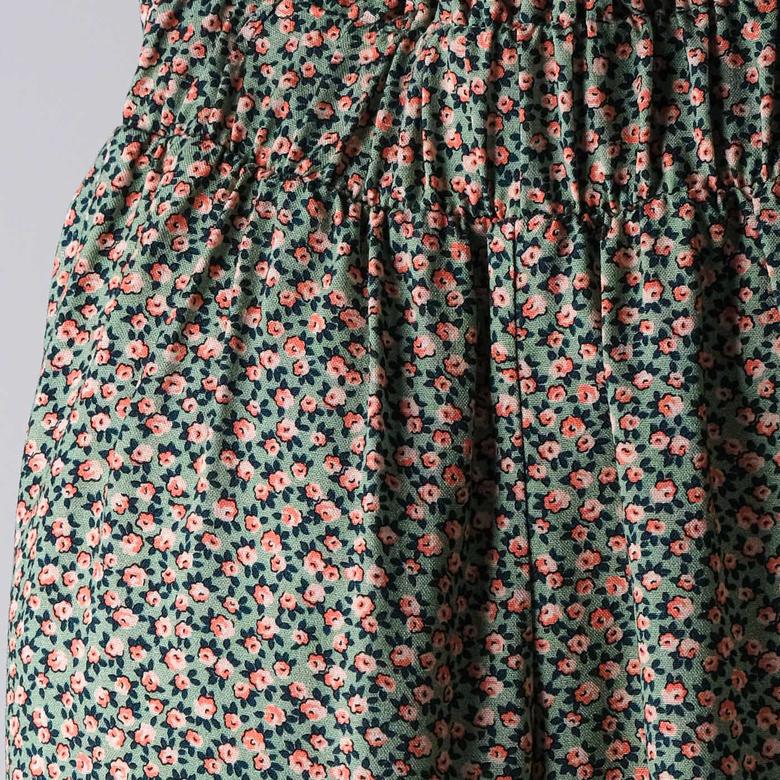 Panco Pants, Country