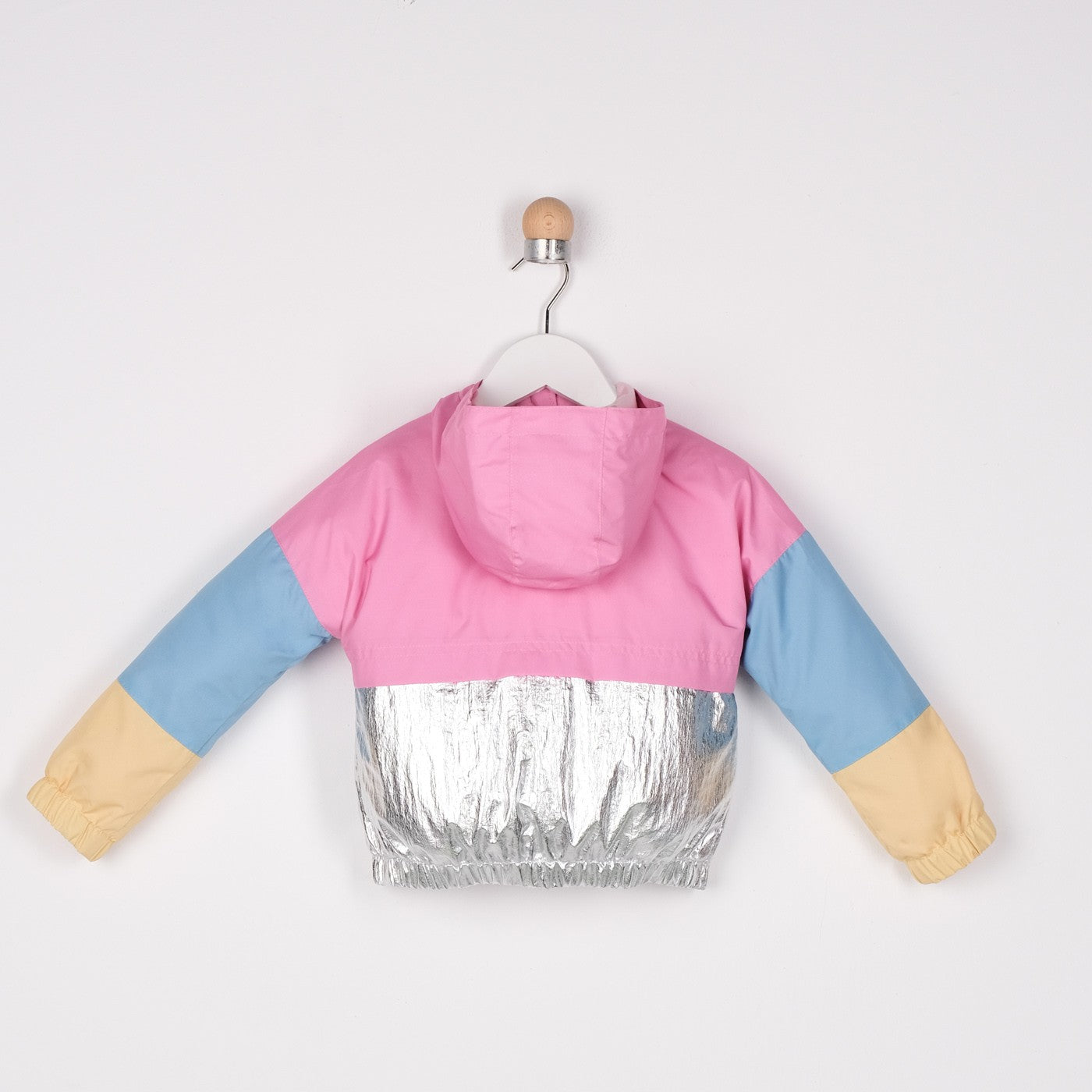 Panco Raincoat, Clouds