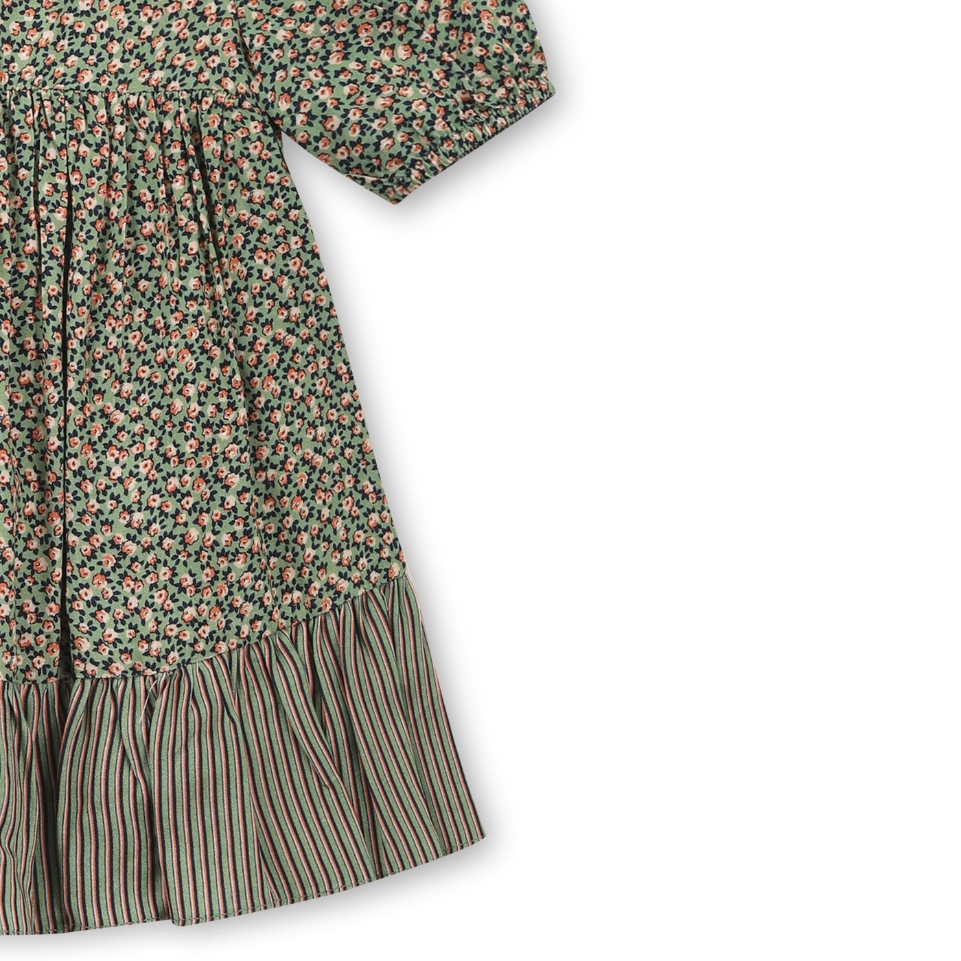 Panco Dress, Country